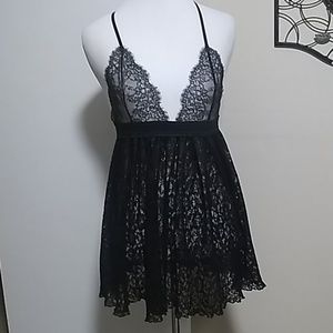 Victoria's Secret size M  Black Baby Doll